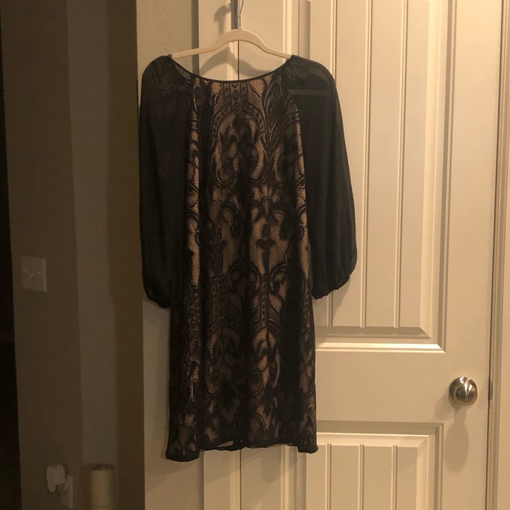 Black lace Adrianna Papell party dress size 14. - Picture 6 of 6
